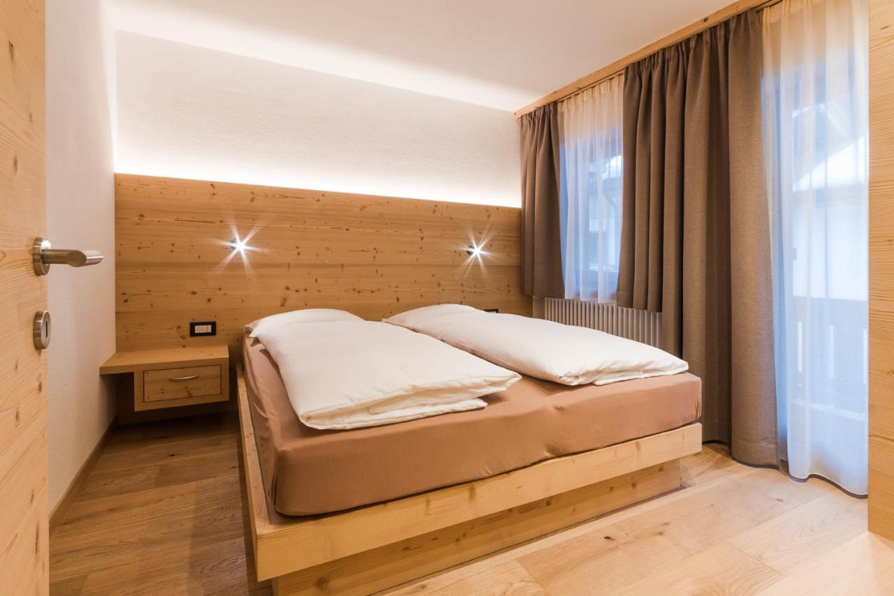 Residence Chalet Pinis Corvara In Badia Exterior foto